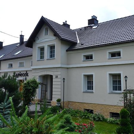 Gosciniec Zapiecek Hotell Stronie Śląskie Exteriör bild