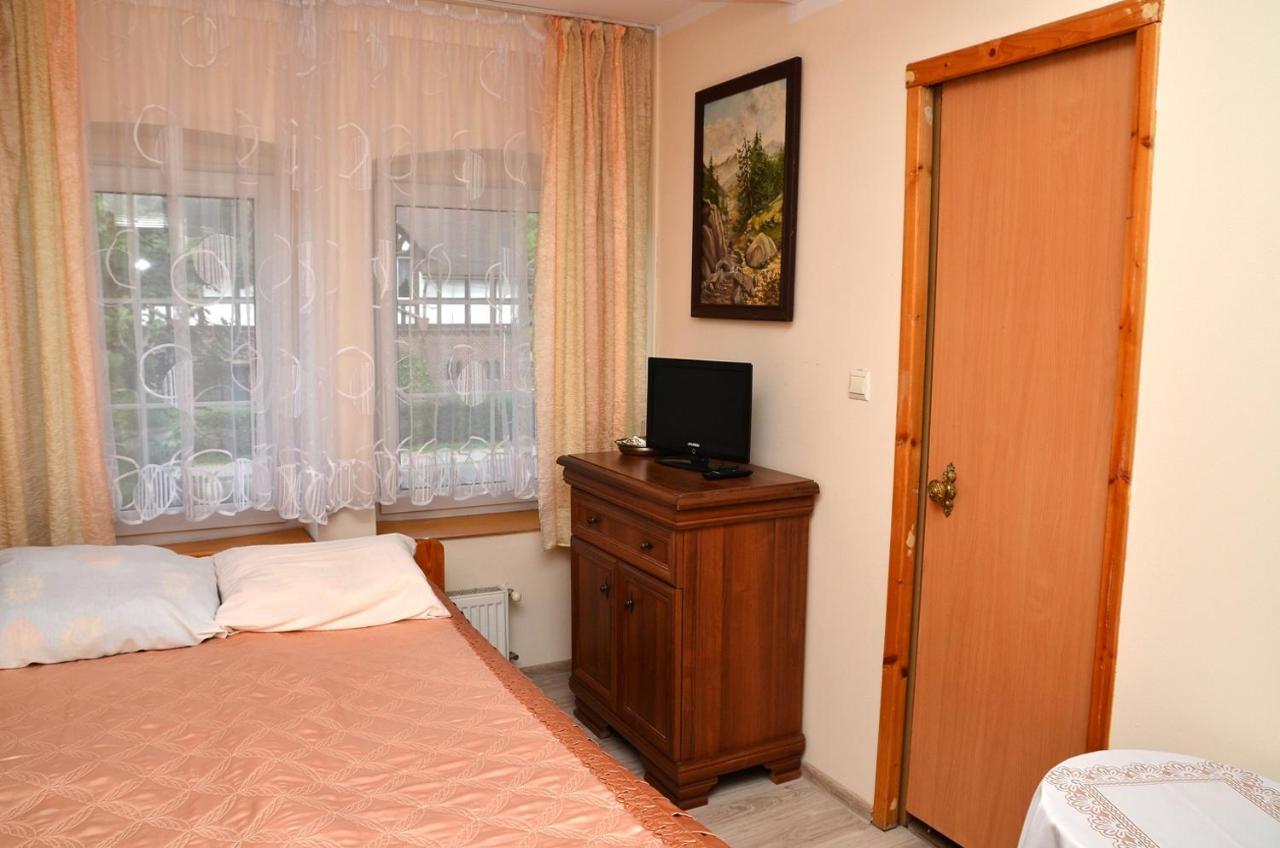 Gosciniec Zapiecek Hotell Stronie Śląskie Exteriör bild